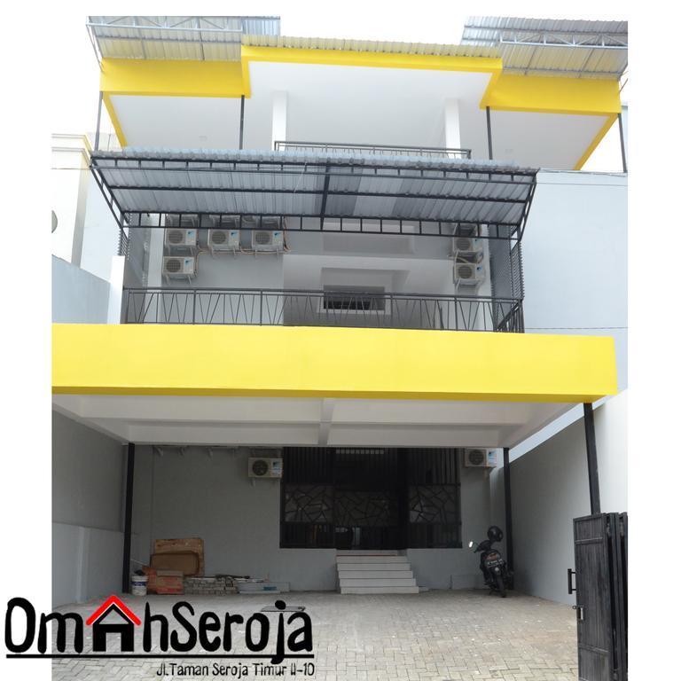 Omah Seroja Hotel Semarang Zewnętrze zdjęcie